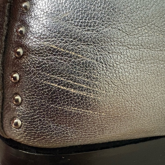 L’idea by Lori Aged Silver All Leather Loafers w Silver Studs Throughout. 6.5 - Picture 8 of 15